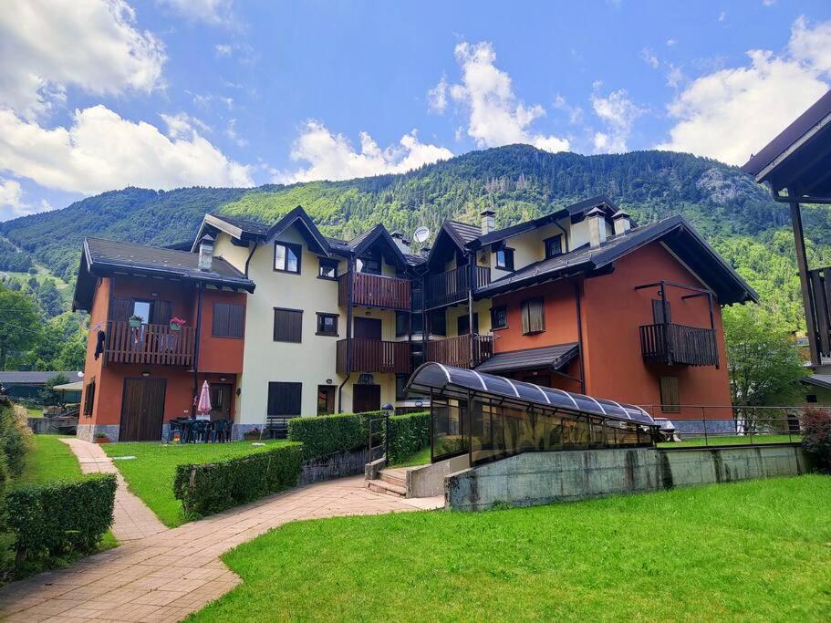 Happy Guest Apartments - Alpin Vista Colere Exterior foto